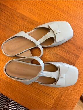 Slingback Bow-Accent Flats in Light Blue